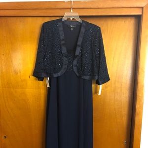 R & M RICHARDS GOWN - NWT SIZE 20W